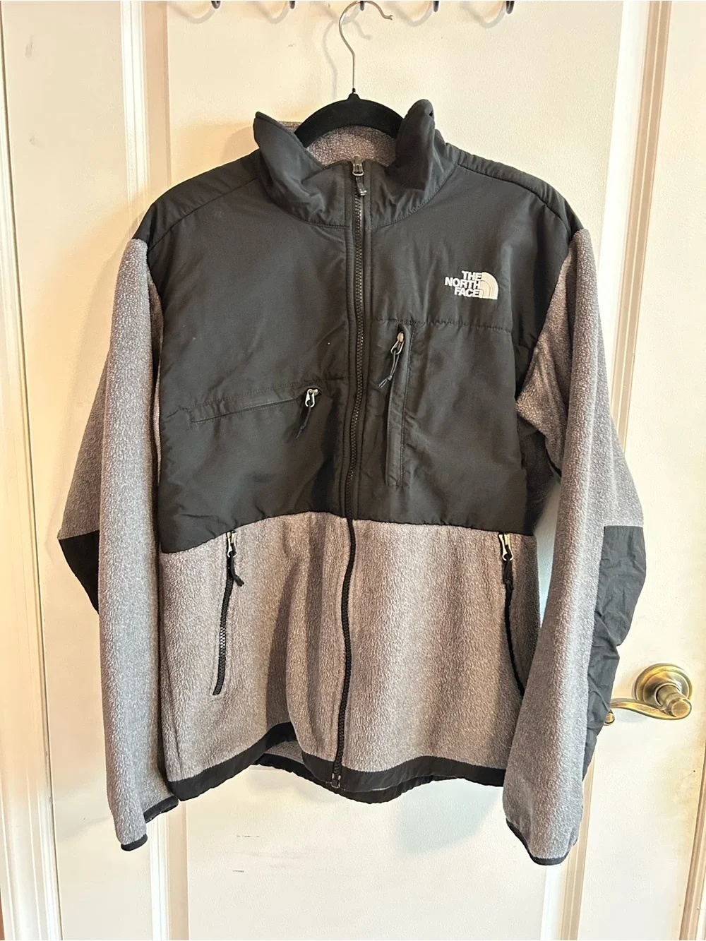 The North Face Men’s Black and Gray Insulated Fleece Jacket